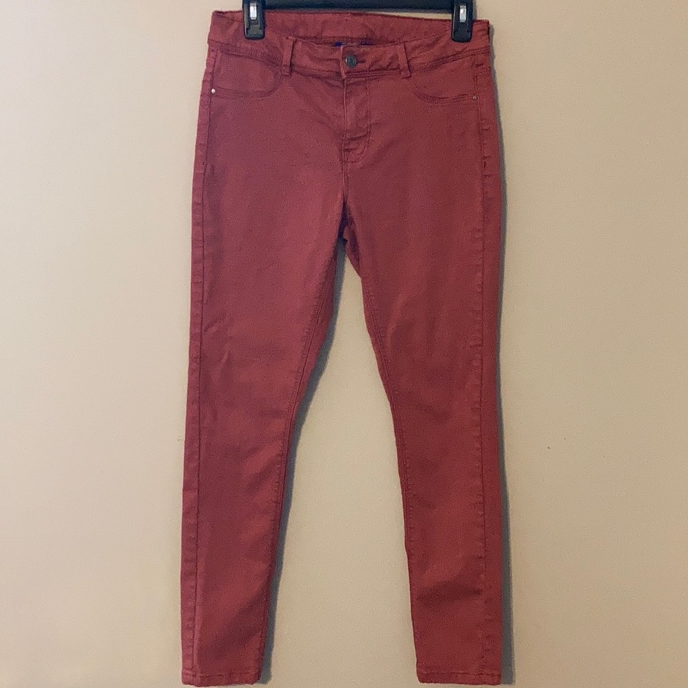 Skinny jeans